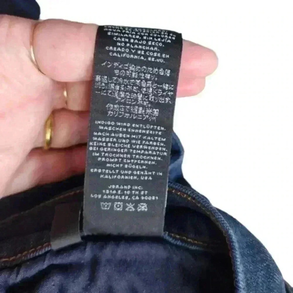 J BRAND 811 Mid-Rise Skinny Jeans Embrace Dark Wash Blue Zip Fly Women's size 28 - Picture 8 of 13